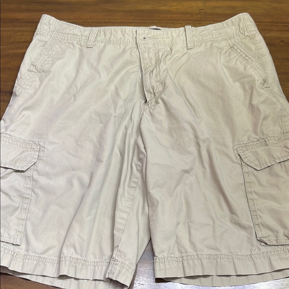 Apt. 9 Tan Cargo Shorts Relaxed Fit